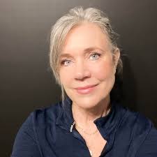 Common Problems Everyone Faces in Network Marketing 1. Understanding how to  recruit effectively 2. How to train your team