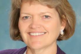 RiverWood Bank promotes Smith