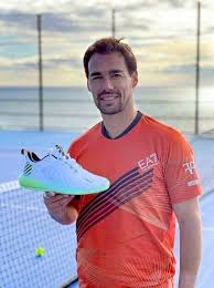 Nadal advances, fognini defaulted in barcelona. K Swiss Neu Besohlt In Die Saison Sportpark Jurgen Fassbender