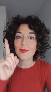 Significado de los abrazos de una chica