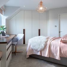 Rose gold hair color is the perfect shade to bring some life into traditional hair dyes. Rose Gold Bedroom Ideas And Photos Houzz
