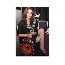 Amazon.com: ZaLiX Lzzy Hale Poster Sexy Poster Album Art Decor Painting  Wall Art Canvas Poster Bedroom Decor Poster 24x36inch(60x90cm)  Unframe-style: Posters & Prints