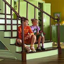 Spencer Breslin And Dakota Fanning In Universal S Dr Seuss The Cat In The Hat Cat In The Hat Movie Movie Set Design Green In Film