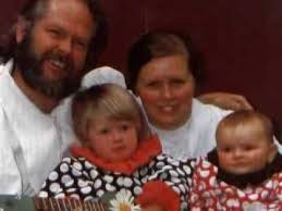 A past chair of the scottish consumer council and the millennium forest for scotland trust, a past main board member of scottish natural. Dan And Barbara Kelly Youtube