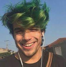 46 Awesome Green Hair Color Ideas For Stylish Men Vis Wed Men Hair Color Black And Green Hair Green Hair