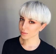 pin von tereza plhakova auf har frisuren schussel geschnitten haar styling
