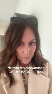 Neiman Marcus, is that you? If so, thank you!! Customer service may be  coming back. #makeithappen #elevated #neimanmarcus #storytime
