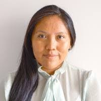 Renae Holliday's Instagram, Twitter & Facebook