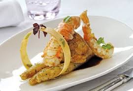 Asperges Meuniere Ris De Veau Et Langoustines Recette Interfel Les Fruits Et Legumes Frais Recette Ris De Veau Langoustine Recette Gastronomie