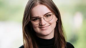 Savannah Pike's Instagram, Twitter & Facebook