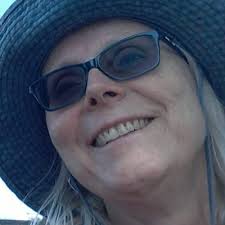 Mary Mazzocco (@mazz@well.com)