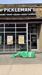 OMG there is now a Pickle Emoji!