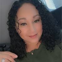 Shannon Gant's Instagram, Twitter & Facebook