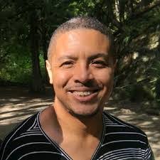 Evan Hilliard's Instagram, Twitter & Facebook