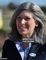 Gail Ernst's Instagram, Twitter & Facebook