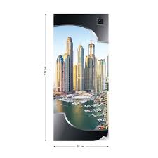 Dubai bietet unvergessliche erlebnisse für jeden urlauber. Dubai City Skyline Fototapet Tapet Pa Europosters Se