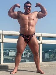 Sinead stoltman ssm 18/19 wsm finalist pro strongman red white and blue youtube stoltmanbrothers myprotein link. How Tall Is Luke Stoltman
