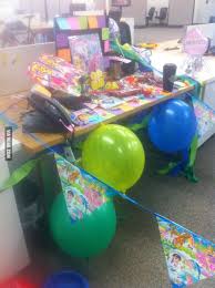 Birthday Ideas For Guys Turning 30 I Turned 30 Today And This Is How My Coworkers Felt I Should Celebrate I M A Guy Coworkers Birthday Coworker Best Funny Pictures