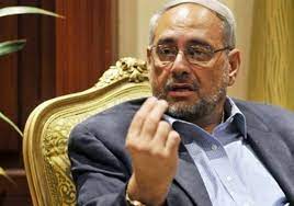 ومن المنتظر أن يتم ترتيب وصول جثمان أحمد بهجت فتوح إلى القاهرة، خلال الساعات القادمة، ليواري الثري بمثواه الأخير في أرض الوطن. 7apyrzeips0xom