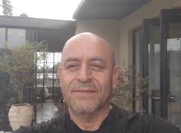 Si tu plata está depositada en un banco, compañía de financiamiento o  corporación financiera, puedes dormir tranquilo porque cuentas con la  protección del Seguro de Depósitos de Fogafín.