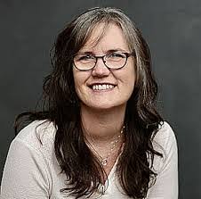 Michelle Teeters's Instagram, Twitter & Facebook