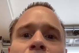Man getting haircut emoji u 1f487 u 200d u 2642 u fe0f. Olly Murs Pranks Fans With Fake Bad Haircut