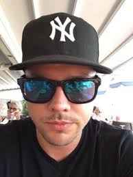 Col Distributors, 205 McCormick Dr, Bohemia, NY 11716, US