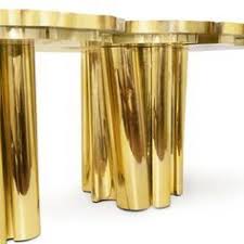 Representing The Essence Of Empowerment And Sophistication The Fortuna Dining Table Features A One Of A Kind Luxury Dining Tables Gold Dining Room Gold Dining