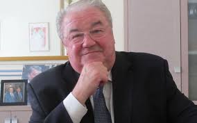 Législatives à Paris : Daniel Vaillant renonce