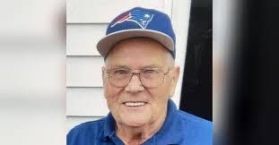 Roger D Francoeur Obituary