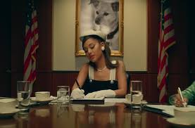 Ariana grande cut her hair into a lob. See Ariana Grande S 1960s Inspired Hairstyles In Positions Popsugar Beauty