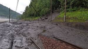 Check back for 2021 live coverage options. Orages En Savoie Une Coulee De Boue Coupe Le Trafic Ferroviaire Entre La France Et L Italie Pour Plusieurs Semaines