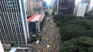 18 de junho de 2021 grupo protesta contra possibilidade de reintegração de posse de imóvel Um Passeio Aereo Pela Manifestacao De 13 De Marco Na Paulista Youtube