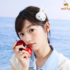 Pinza para el pelo Kawaii Miffy, serie del 70 aniversario de dibujos  animados, tocado de dopamina, horquilla de Anime de alta calidad, regalos  de cumpleaños perfectos para niñas