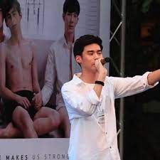 Make it right season 2 ini rencananya bakalan tayang akhir tahun 2016 atau awal tahun 2017, itupun kalau jadwal penyangannya ngga tabrakan sama series lain. Fans Edit à¸‚à¸­à¹ƒà¸„à¸£à¸ª à¸à¸„à¸™ I Want Someone Ost Make It Right The Series Season 2 By Nurdin Nurdin