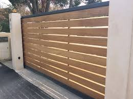 Habiller un portail en fer. Portail Fer Thermolaque Habillage Bois Exotique Niangon Portail Bois Portail Maison Portail Coulissant