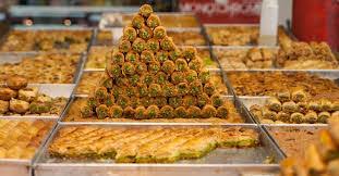 تفسير العطر في المنام للعزباء. Ø§ÙƒÙ„ Ø§Ù„Ø­Ù„ÙˆÙŠØ§Øª ÙÙŠ Ø§Ù„Ù…Ù†Ø§Ù… Ù„Ù„Ù…Ø·Ù„Ù‚Ø©