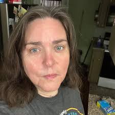 If I'd only known how awful crutches were, I wouldn't have broken my leg!!  My underarms hurt worse than my broken bone! 🤣