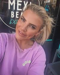 Donna Strohmeyer's Instagram, Twitter & Facebook