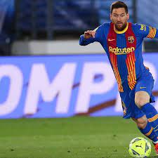 Professional soccer star lionel messi is arguably the best player in the world. Medien Messi Vor Verlangerung Bei Barca