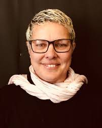 Kim Hassan's Instagram, Twitter & Facebook