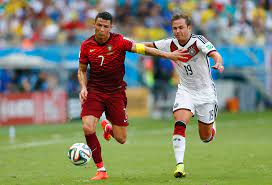 Portugal, por su parte, se ejercitó la víspera en múnich. Cristiano Ronaldo Mario Goetze Cristiano Ronaldo And Mario Goetze Photos Zimbio