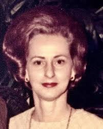 Edith Pratt's Instagram, Twitter & Facebook