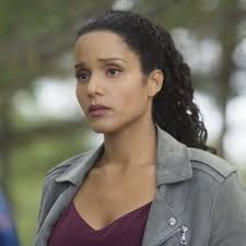 Sydney Poitier-Heartsong as Detective Sam Shaw in Carter