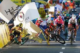 Z ryszardem czarneckim wiceprzewodniczącym parlamentu europejskiego, europosłem pis rozmawia magdalena this opens in a new window. Tour De Pologne Straszny Wypadek Holenderskiego Kolarza Fabio Jakobsen Juz Po Pieciogodzinnej Operacji