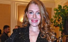 Nun ist auch klar warum es ihr so schlecht ging das ist doch mal eine überraschung: Jetzt Ist Es Offiziell Georgina Fleur Ist Schwanger