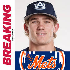 The Padres have beaten the Phillies 5-4. This means the Mets enter the last  day before the All Star break in sole possession of first place in the NL  East!! LGM🍎