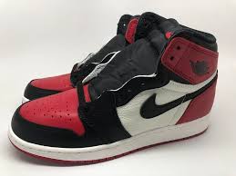 Air Jordan 1 Retro High Og Gs Red Black White Details About Nike Air Jordan 1 Retro High Og Bred Toe Red Black White 575441 610 Gs Size 5 5y Air Jordans Jordan 1 Retro High Nike