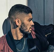 Zyan Malik Hairstyle Short Zyan Malik Hairstyle In 2020 Zayn Malik Hairstyle Zayn Malik Photoshoot Zyan Malik Hairstyle