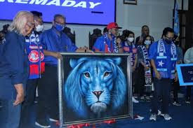 Tarian yang memiliki tempo cepat dan gerakan enerjik ini awalnya ditampilkan sebagai tari tide tide adalah salah satu tarian tradisional yang berasal dari halmahera utara, maluku utara. Ultah Ke 34 Ini Sejarah Perjalanan Arema